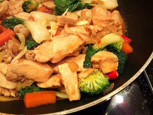 Chicken and vegetables stir fry