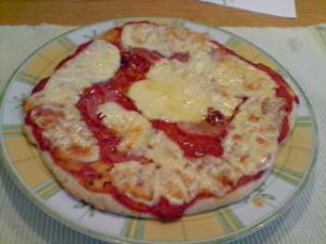 thin and crispy cheese and tomato pizza